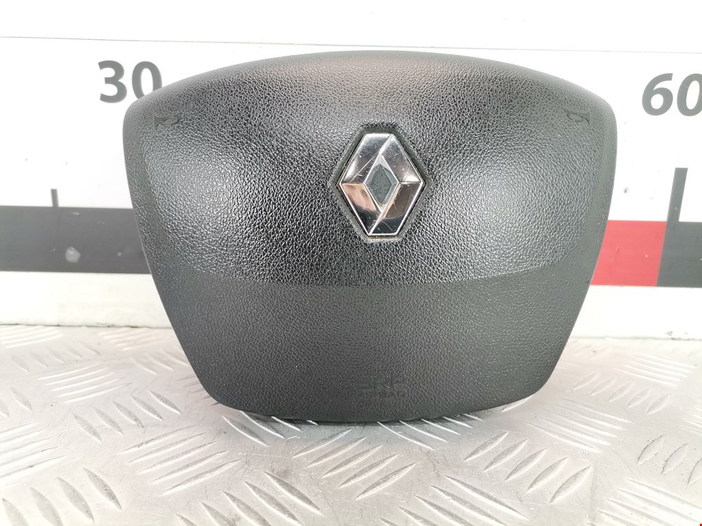 Подушка безопасности в рулевое колесо Renault Scenic 3
