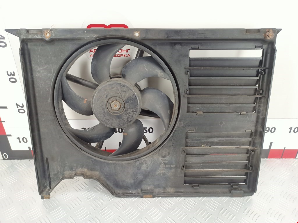 Вентилятор радиатора основного Audi 90 B4