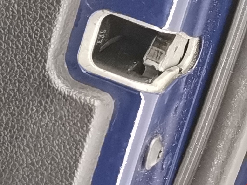 Дверь задняя правая Ford Explorer 5 купить в России