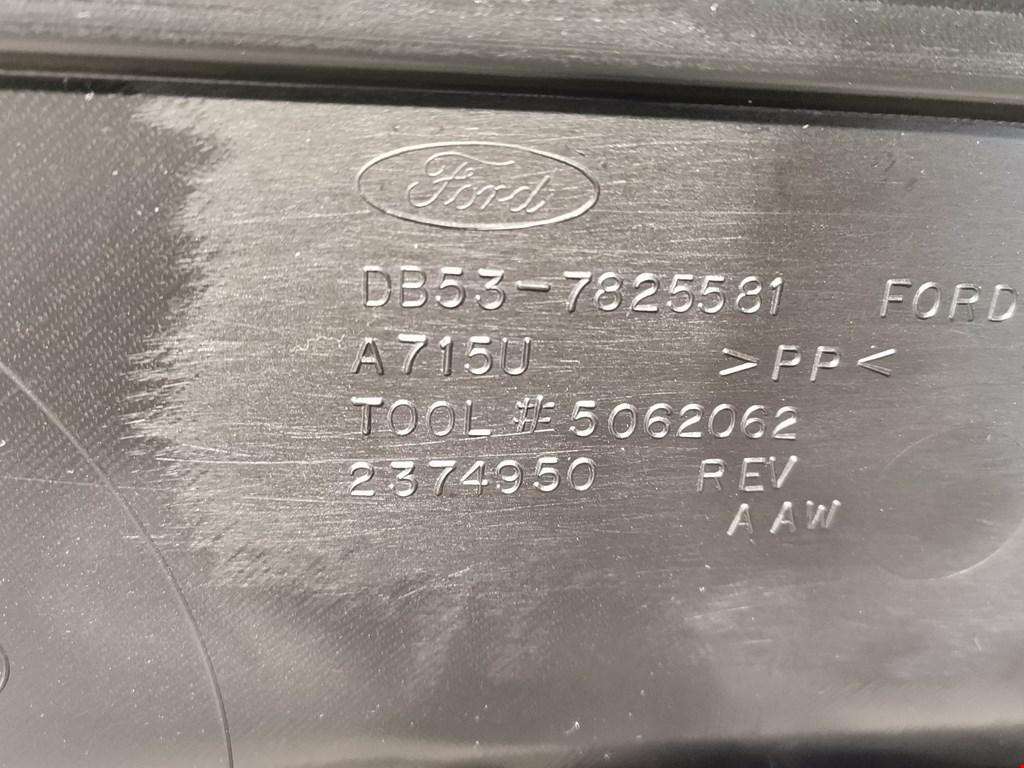 Обшивка (карта) двери задней левой Ford Explorer 5 купить в России
