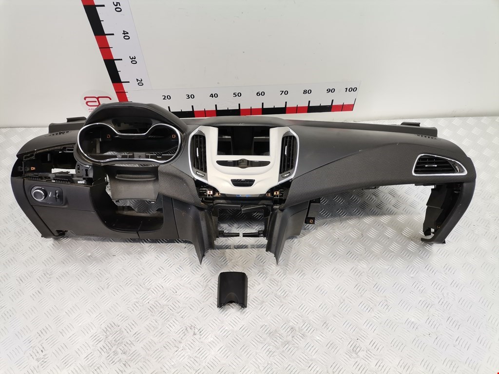 Торпедо (панель передняя) Chevrolet Cruze 3 (J400) купить в России