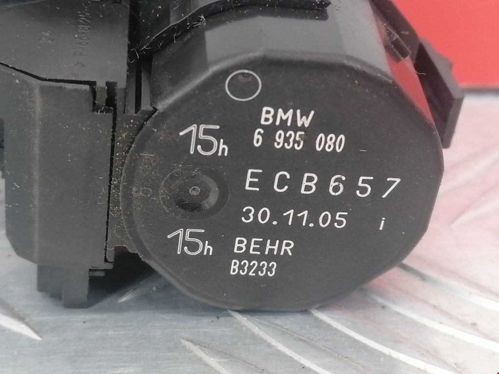 Электропривод (сервопривод) заслонки печки BMW 7-Series (E65/E66) купить в России