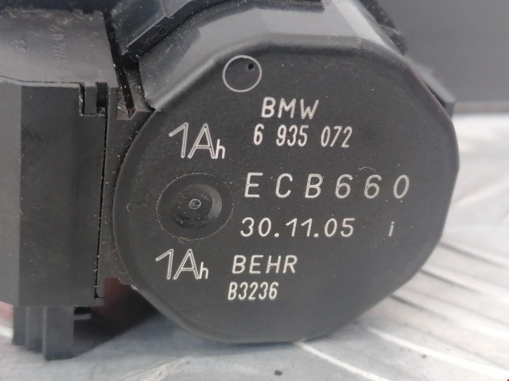 Электропривод (сервопривод) заслонки печки BMW 7-Series (E65/E66) купить в Беларуси