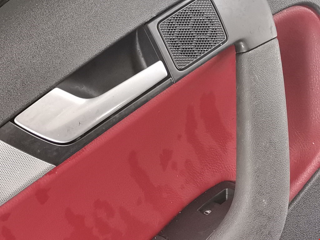 Дверь задняя левая Audi A3 8P купить в Беларуси