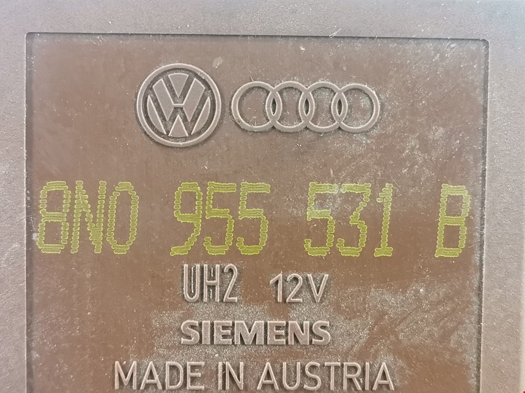 Блок реле Audi TT 8N купить в России