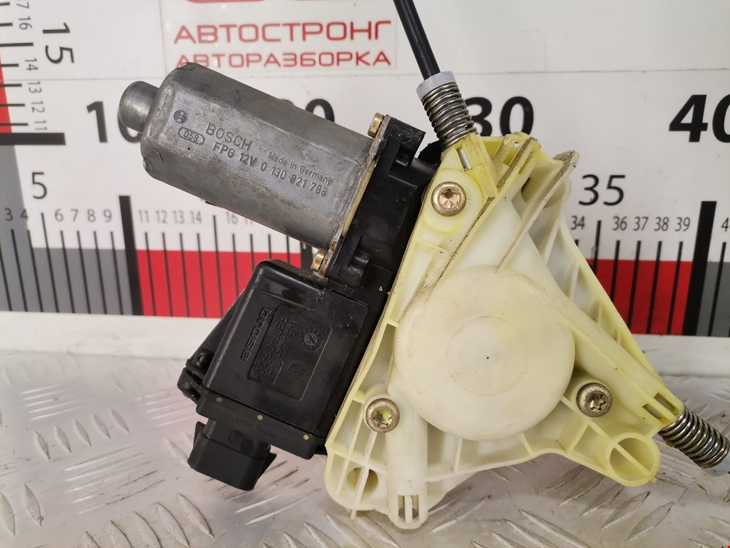 Стеклоподъемник электрический двери задней правой Mitsubishi Space Star 1 купить в Беларуси