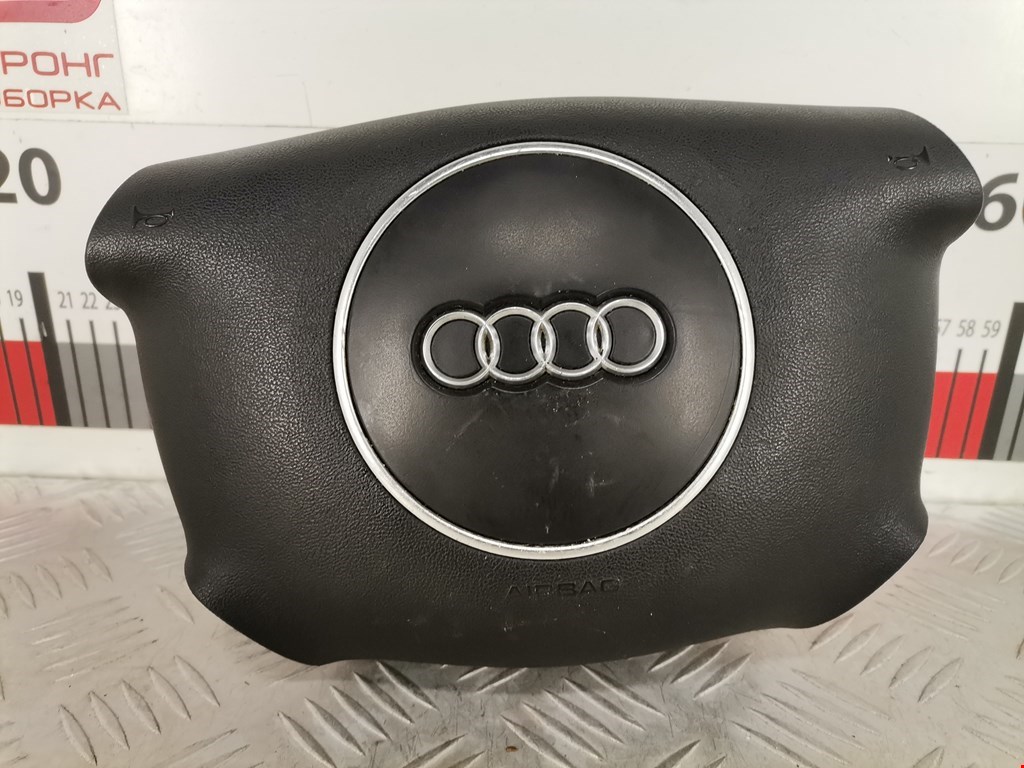 Подушка безопасности в рулевое колесо Audi A3 8L