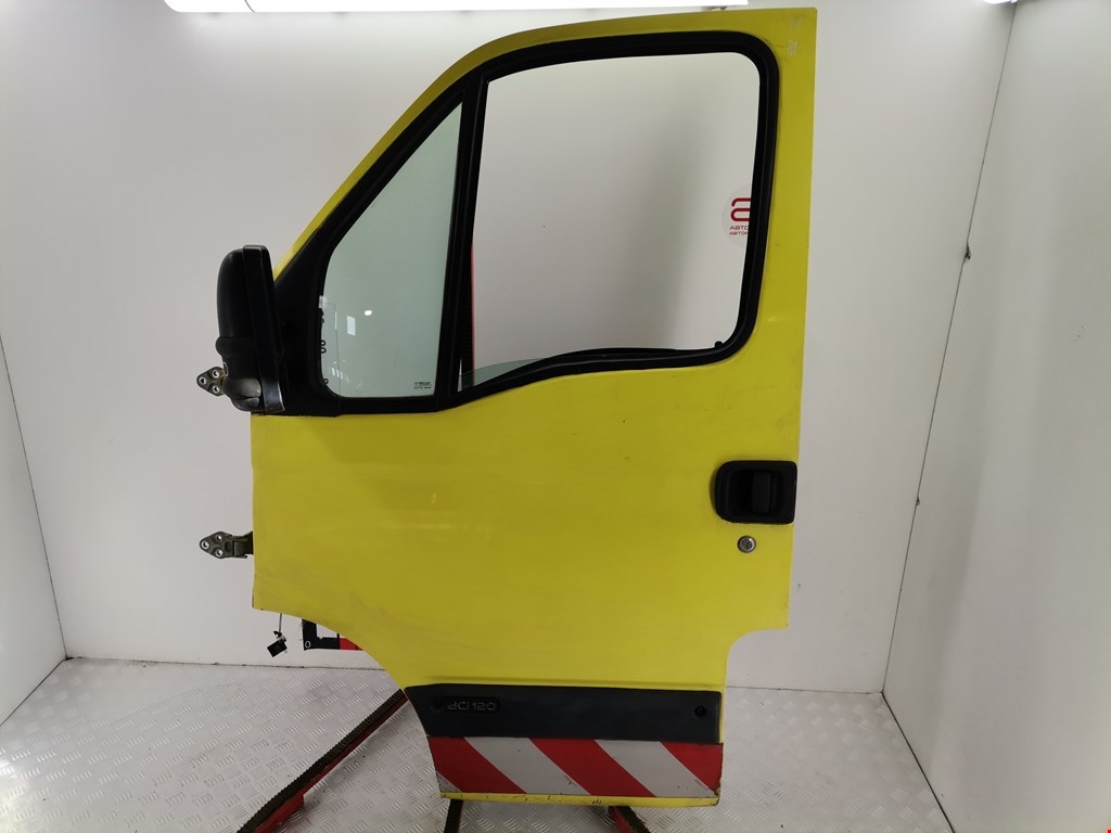 Дверь передняя левая Renault Master 2 купить в Беларуси