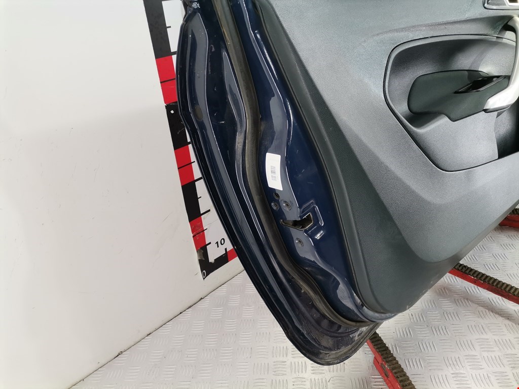 Дверь передняя левая Ford Fiesta 6 купить в России
