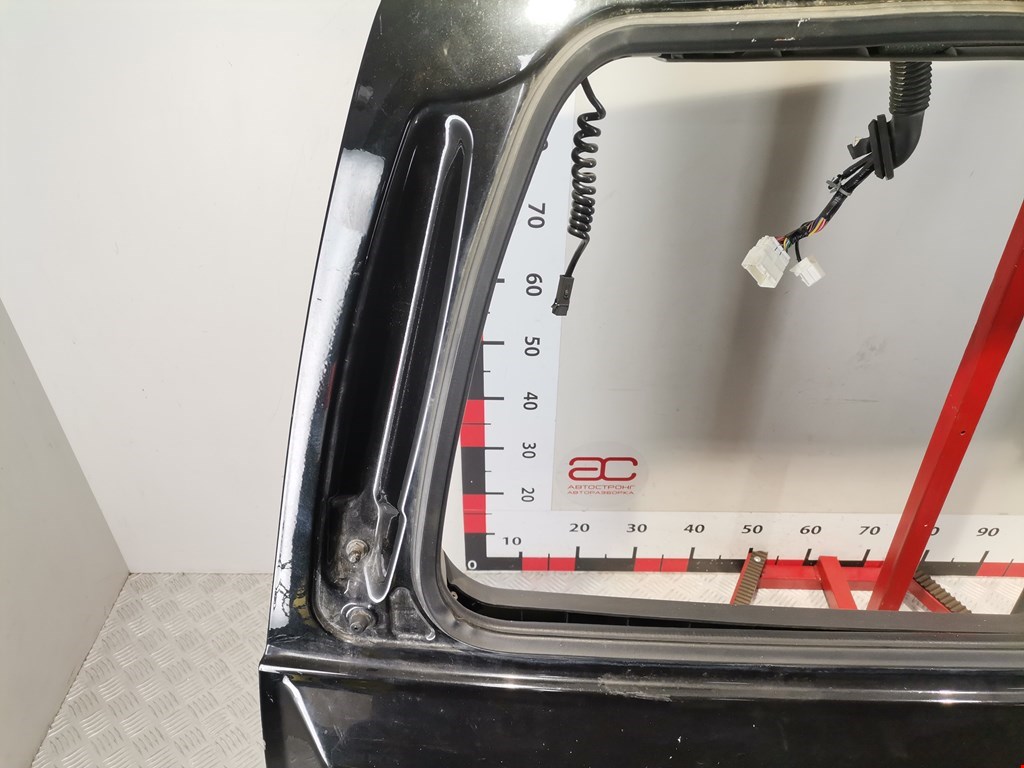Крышка (дверь) багажника Infiniti QX56 (JA60) купить в России