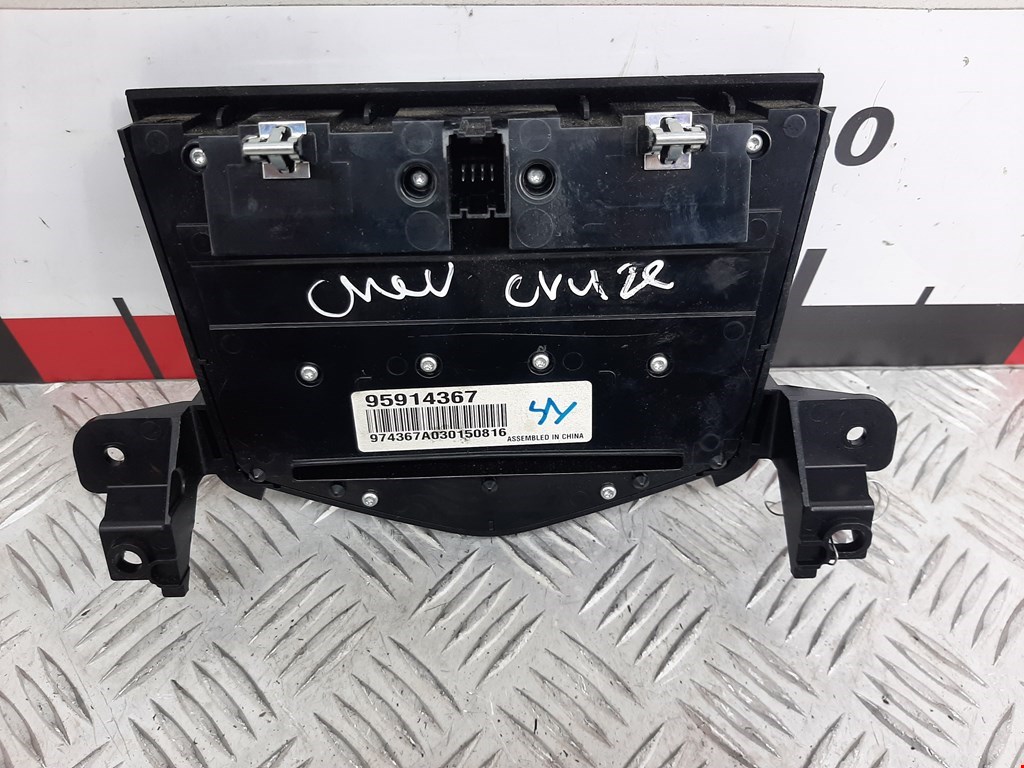 Магнитола Chevrolet Cruze 2 (J300) купить в Беларуси