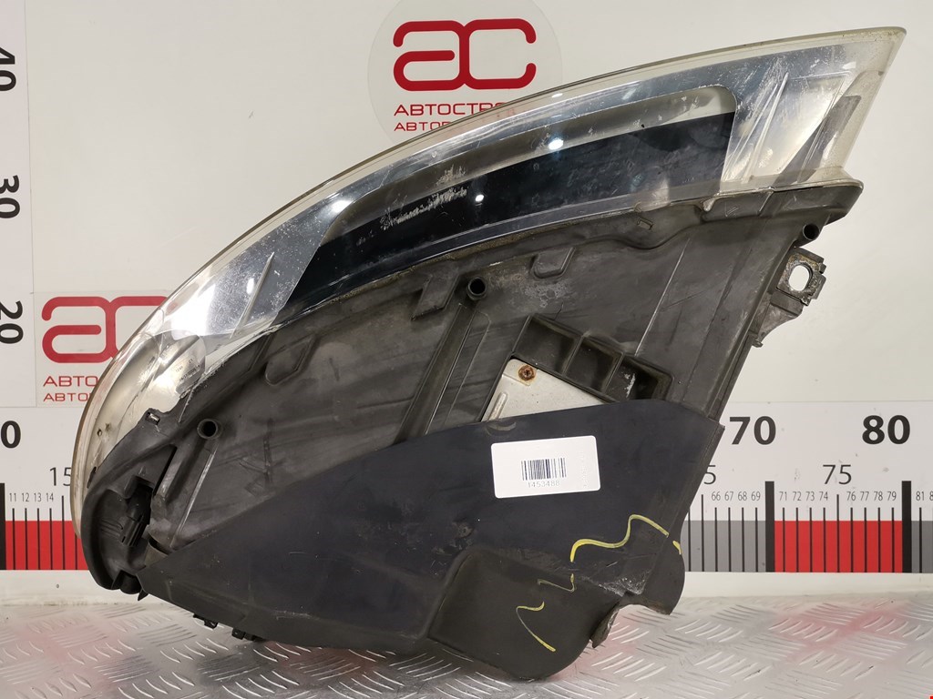 Фара передняя правая Audi Q7 4L купить в Беларуси