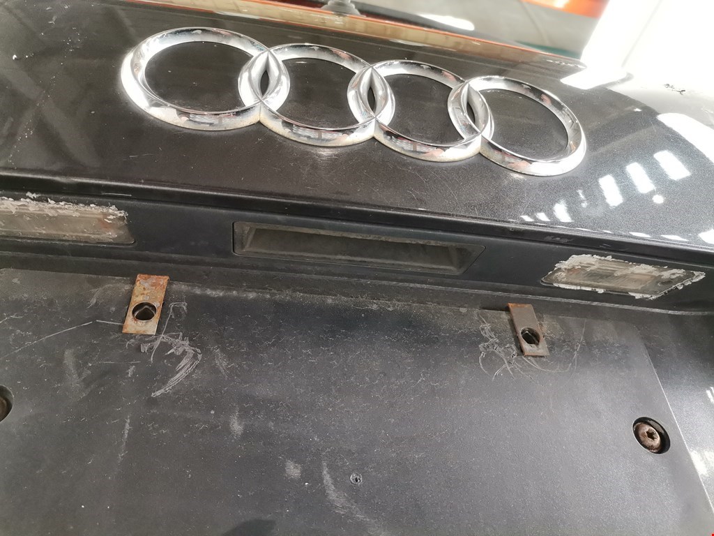 Крышка (дверь) багажника Audi Q7 4L купить в России