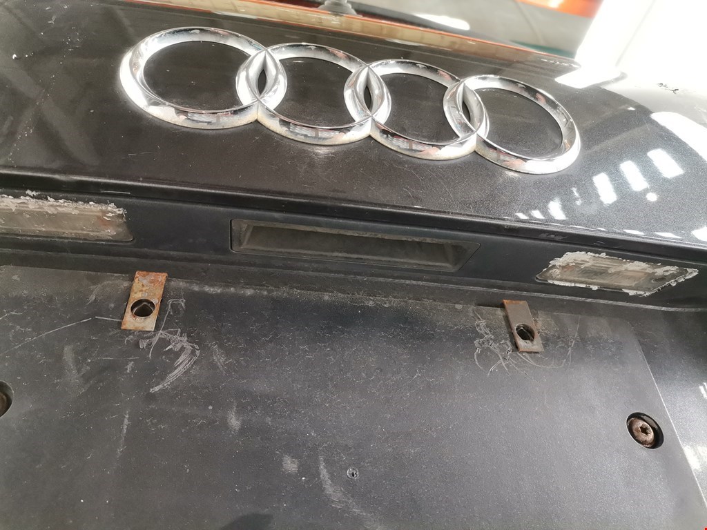 Крышка (дверь) багажника Audi Q7 4L купить в Беларуси