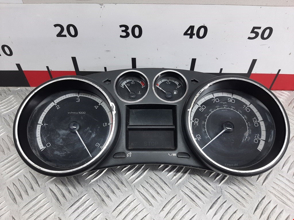 Панель приборная (щиток приборов) Peugeot 308