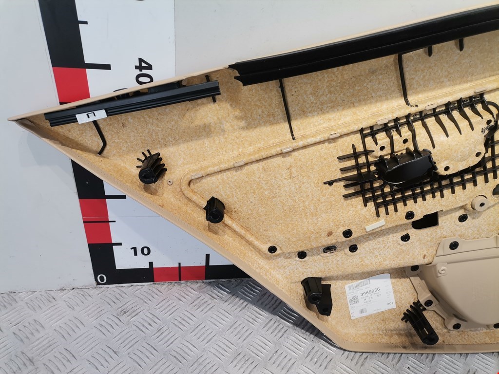 Обшивка (карта) двери задней правой BMW 3-Series (F30/F31/F34/F35) купить в России
