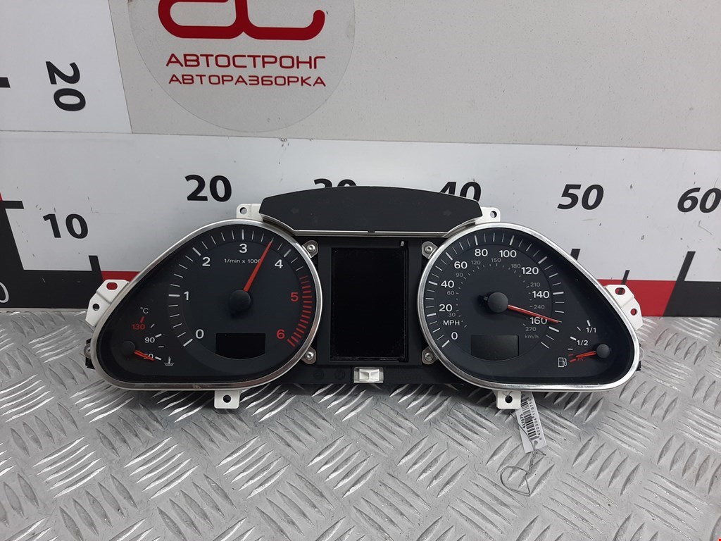 Панель приборная (щиток приборов) Audi A6 C6 купить в Беларуси