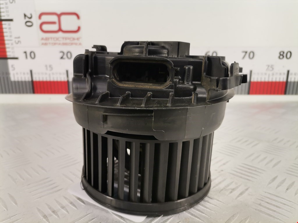 Моторчик печки (вентилятор отопителя) Citroen C2 купить в России