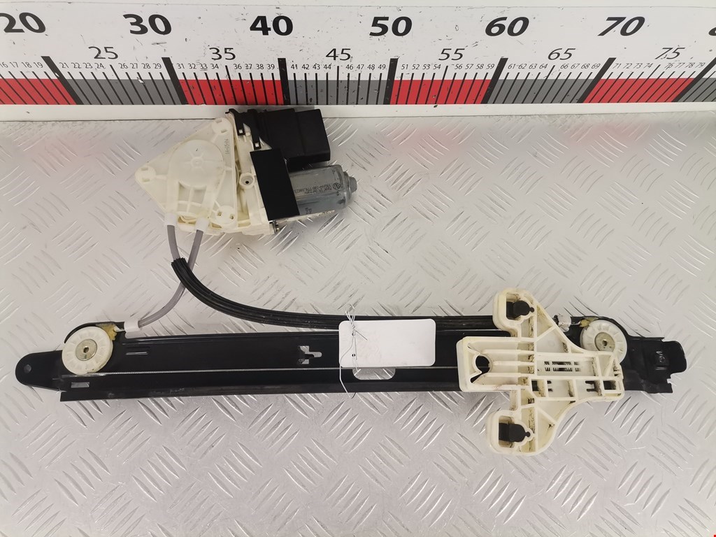 Стеклоподъемник электрический двери задней правой Seat Altea купить в Беларуси