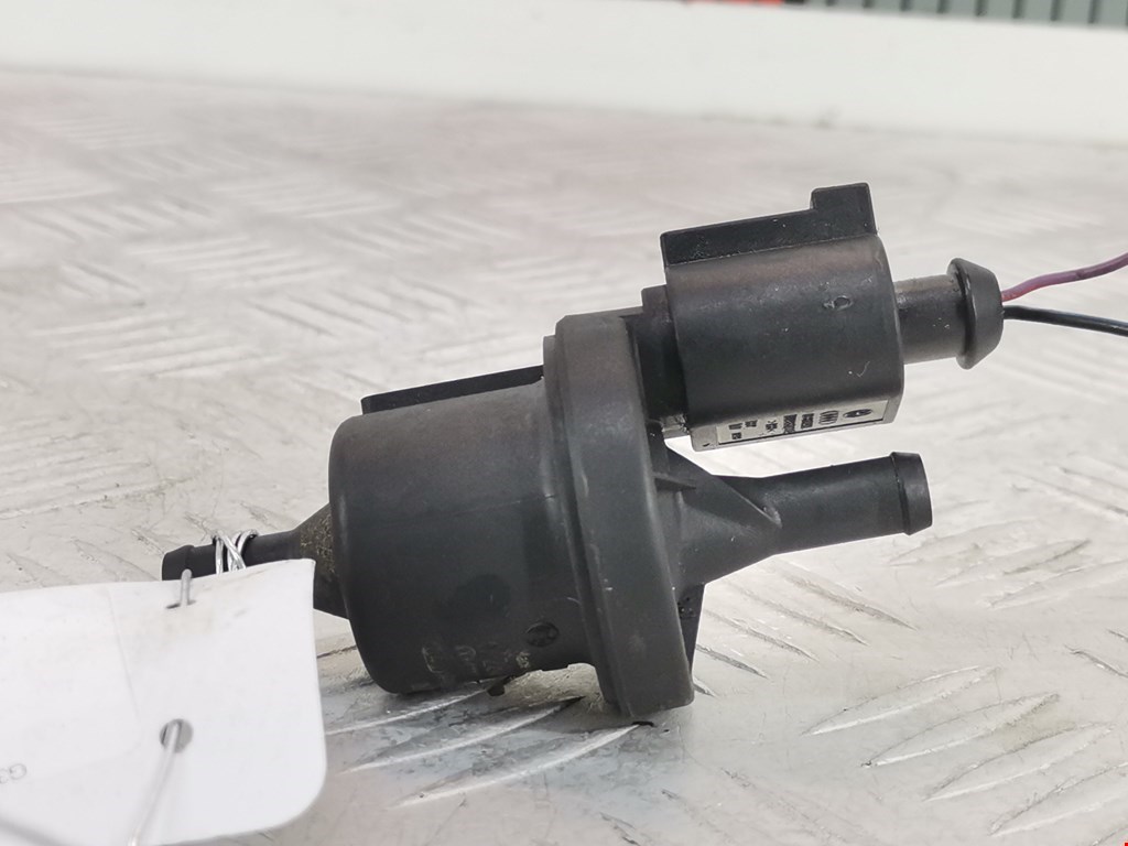 Клапан вентиляции топливного бака Volkswagen Polo 4
