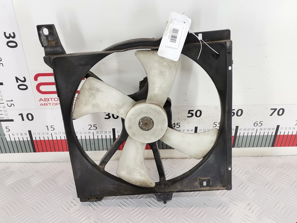 Вентилятор радиатора основного Nissan Almera N15