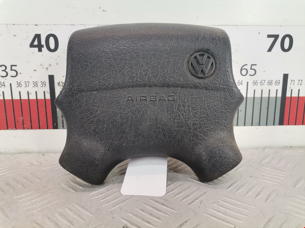 Подушка безопасности в рулевое колесо Volkswagen Polo 3