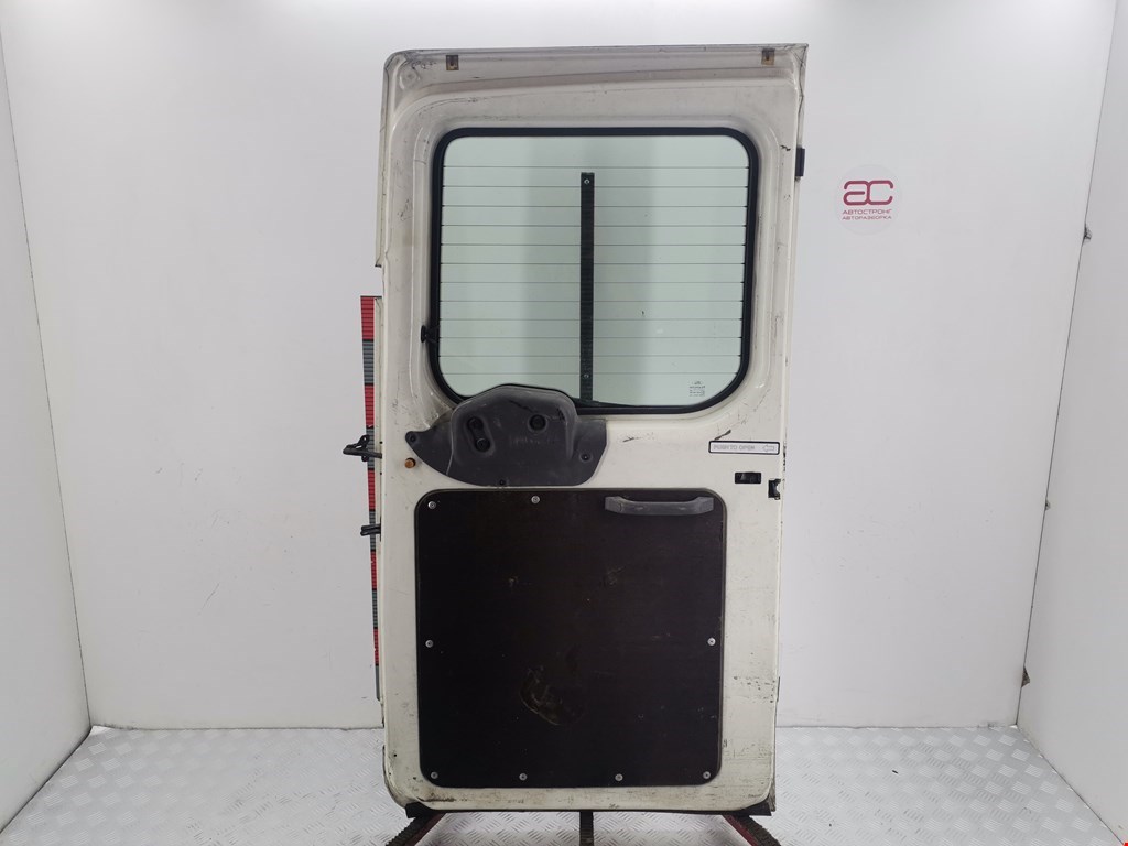 Дверь распашная задняя правая Ford Transit 4 купить в Беларуси