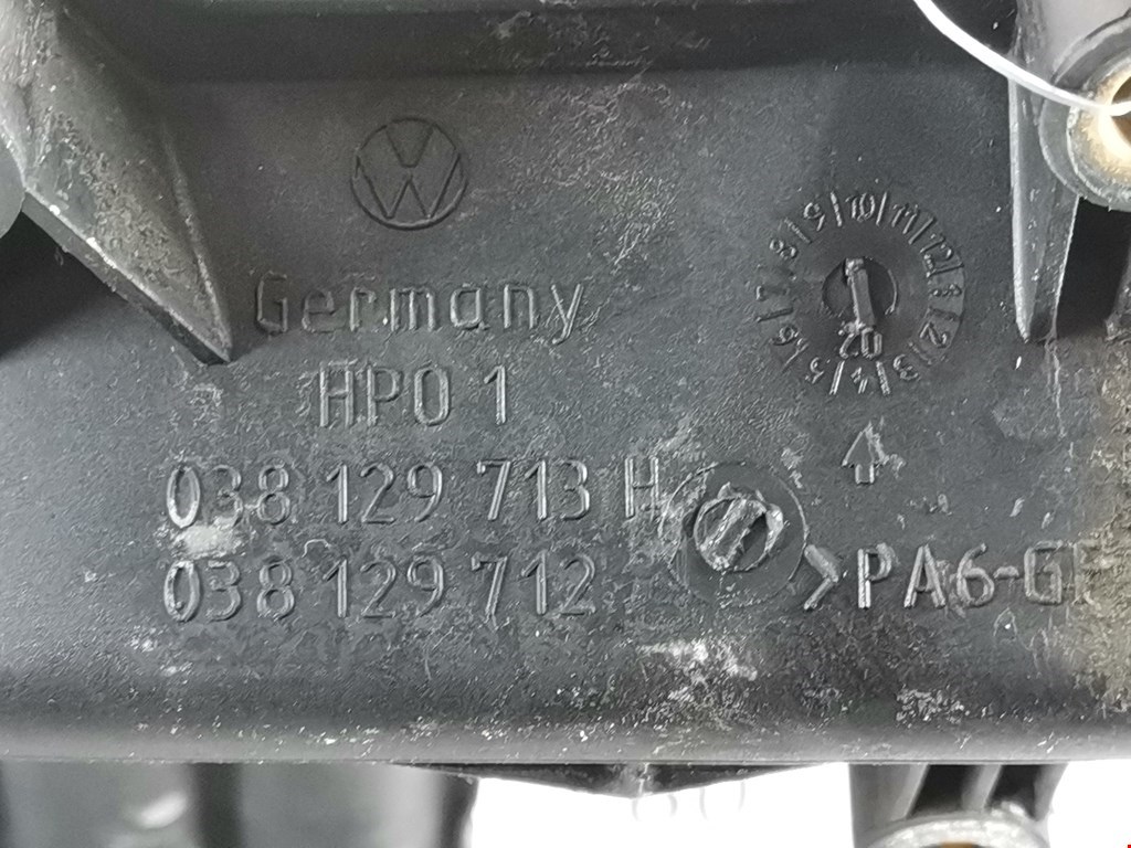 Коллектор впускной Volkswagen Caddy 2 купить в России