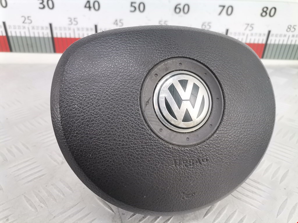 Подушка безопасности в рулевое колесо Volkswagen Golf 5