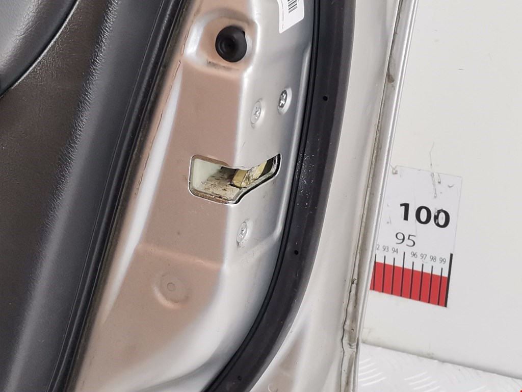 Дверь передняя правая Honda Civic 8 купить в России