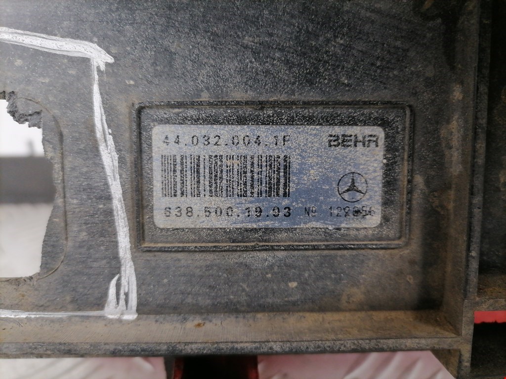 Вентилятор радиатора кондиционера Mercedes Vito (W638) купить в Беларуси