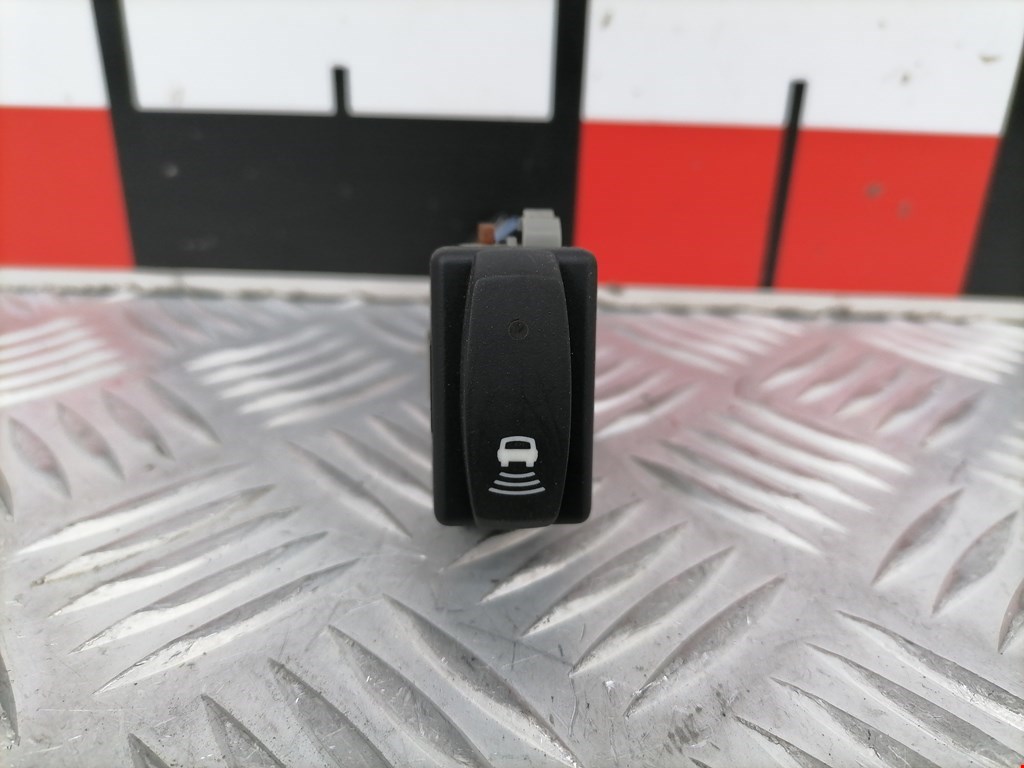 Кнопка парктроника Renault Espace 4 купить в России