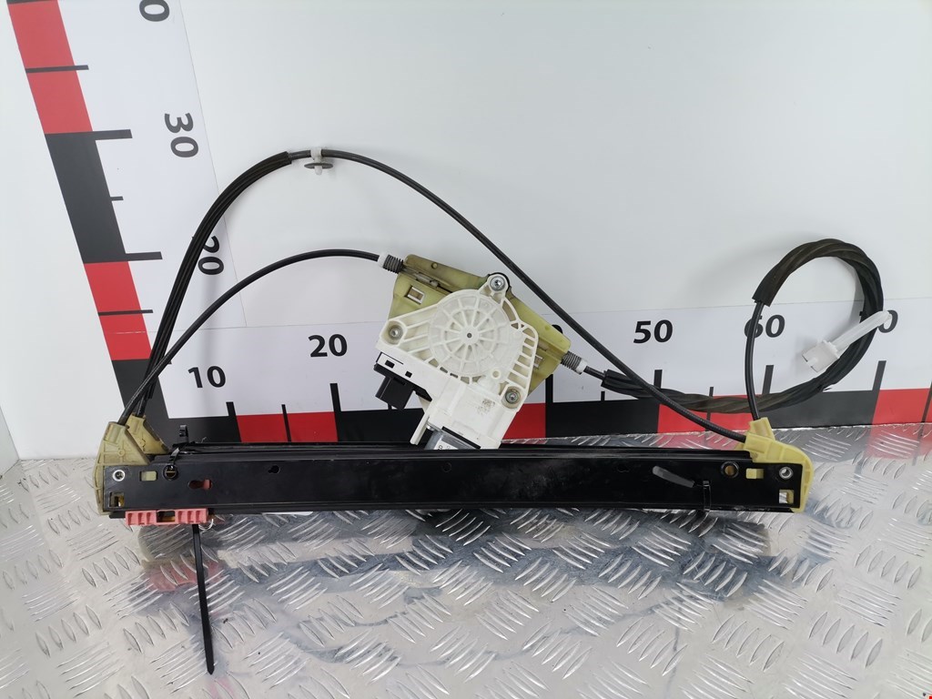 Стеклоподъемник электрический двери передней правой Audi A6 C6 купить в России
