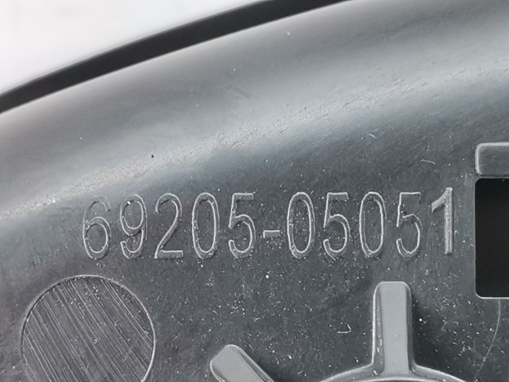 Ручка двери внутренняя задняя правая Toyota Avensis 3 (T270) купить в России