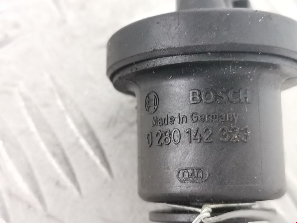Клапан вентиляции топливного бака Porsche Boxster (986) купить в Беларуси