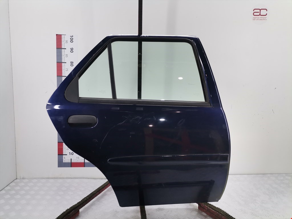 Дверь задняя правая Ford Fiesta 4 купить в Беларуси