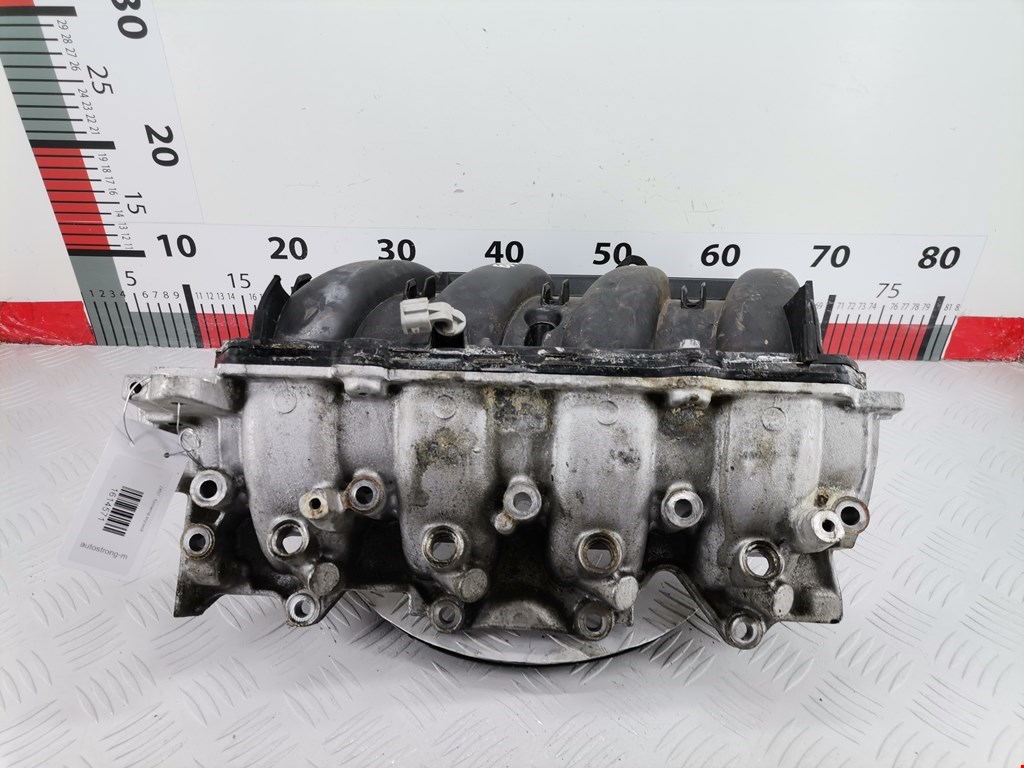 Коллектор впускной Renault Scenic 1