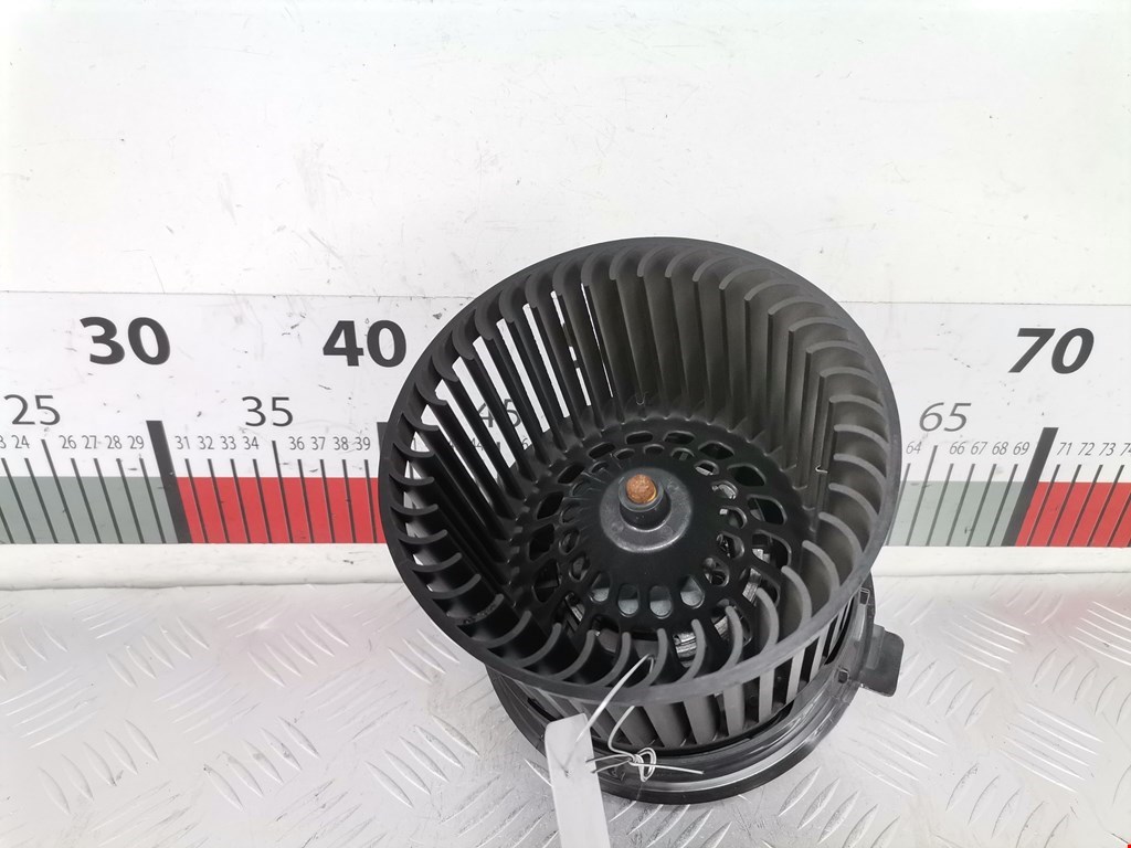 Моторчик печки (вентилятор отопителя) Citroen C3 Picasso