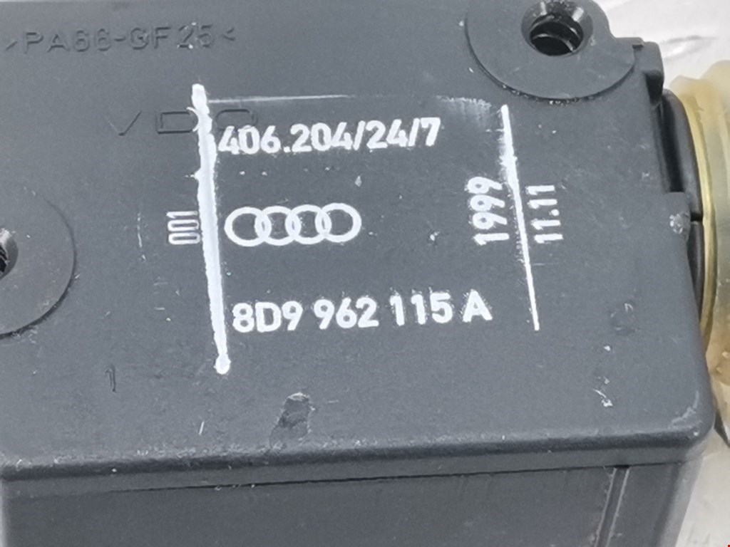 Электропривод (сервопривод) замка двери Audi A4 B5 купить в Беларуси