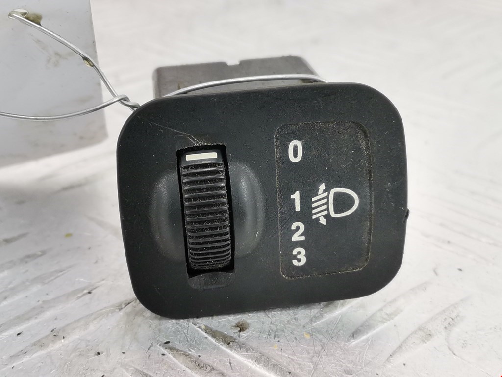 Кнопка корректора фар Honda Accord 5
