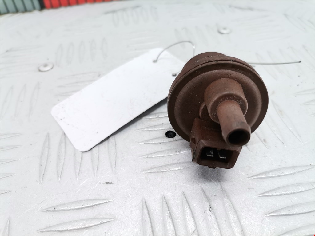 Клапан вентиляции топливного бака Citroen Picasso купить в России