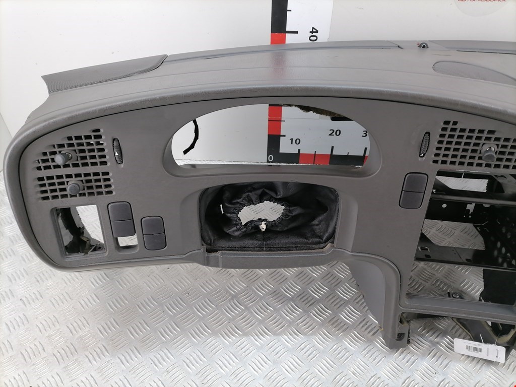 Торпедо (панель передняя) Saab 9-5 (1) купить в Беларуси