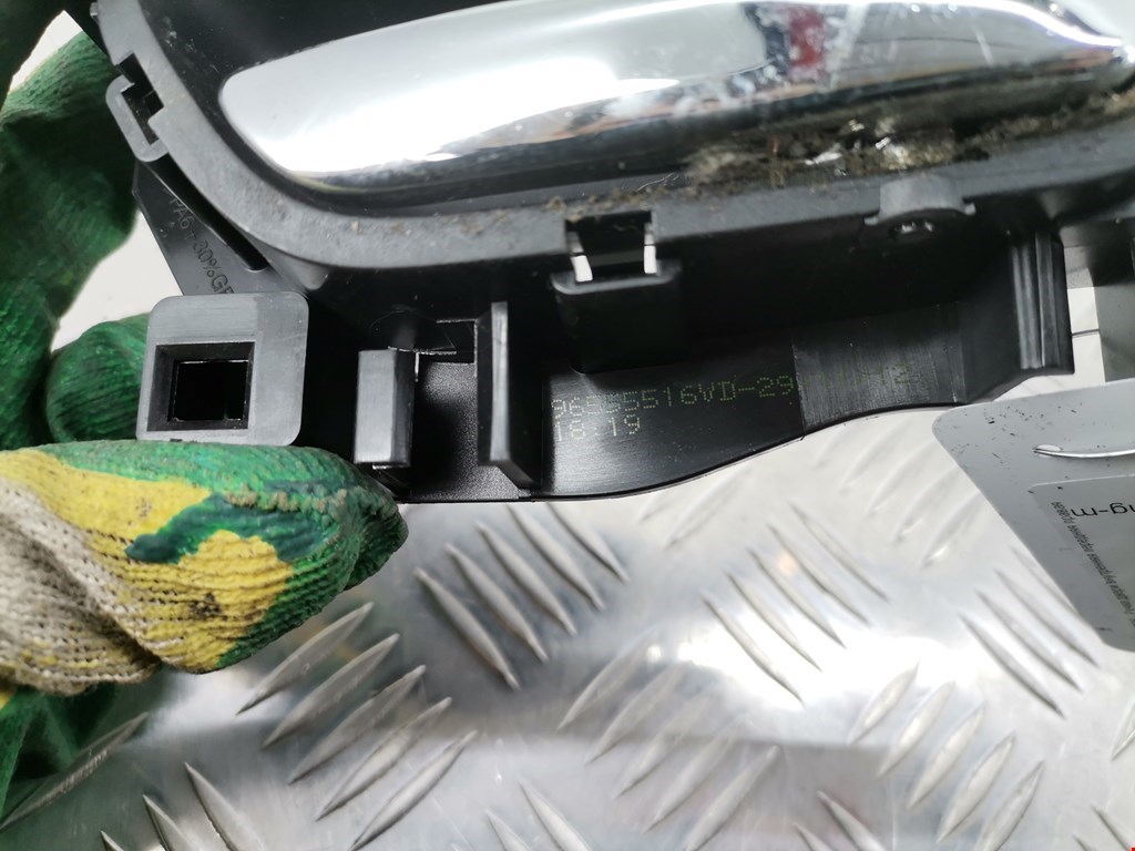 Ручка двери внутренняя передняя правая Citroen C4 Picasso 1 купить в Беларуси