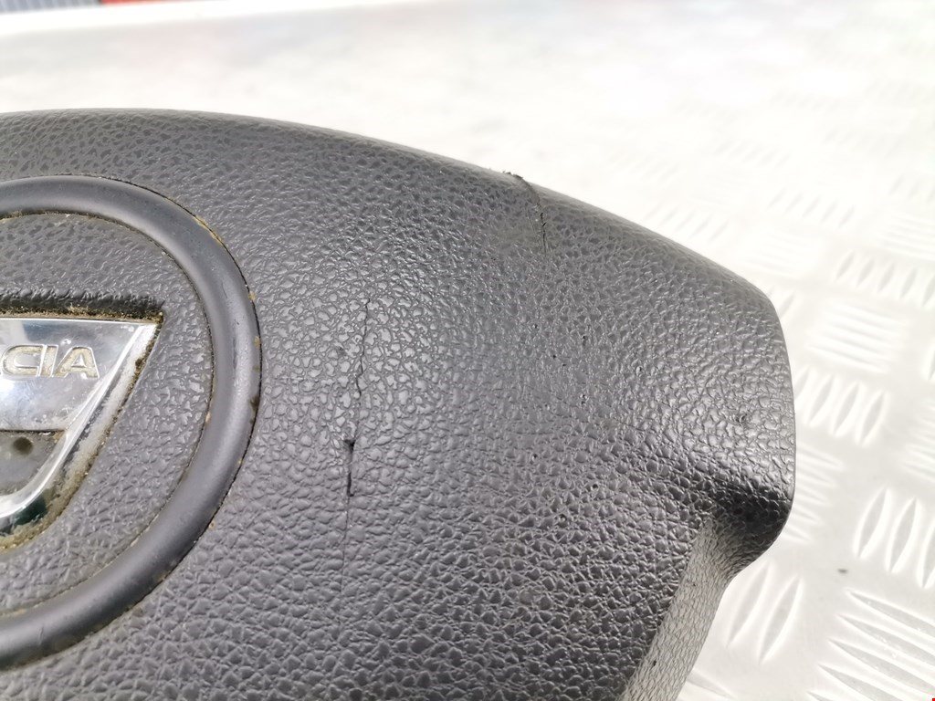 Подушка безопасности в рулевое колесо Dacia Dokker купить в России