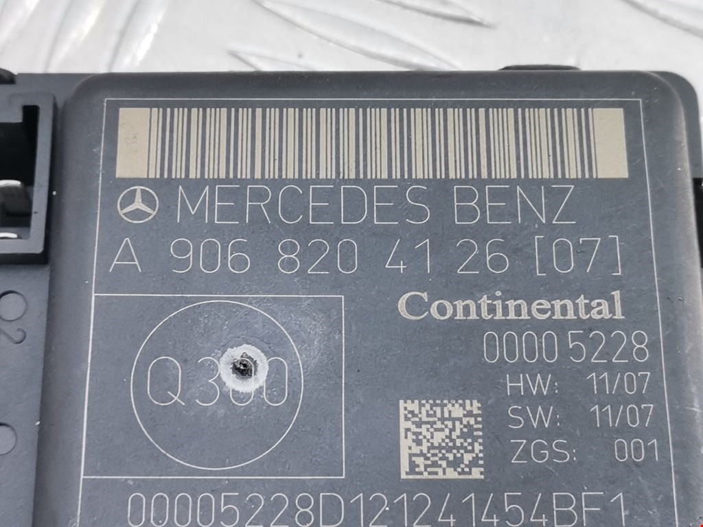 Блок управления двери Mercedes Sprinter 2 (W906) купить в Беларуси