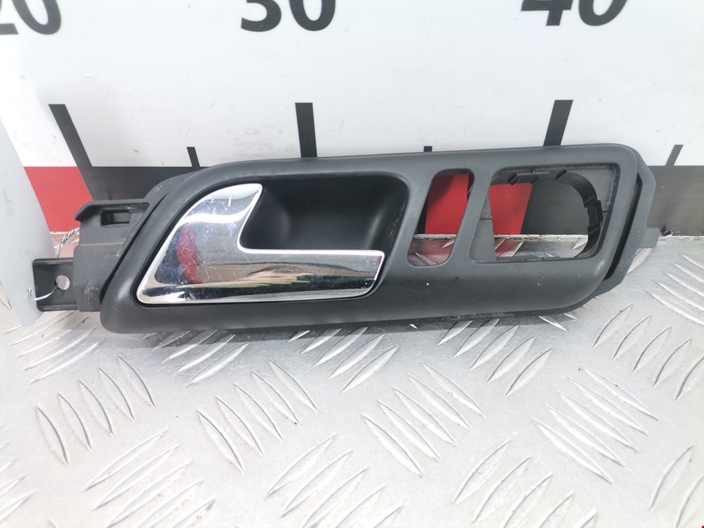 Ручка двери внутренняя передняя левая Volkswagen Polo 4 купить в России