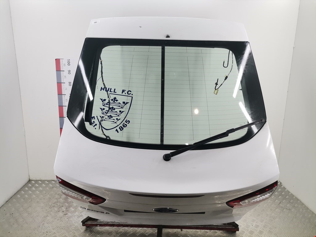 Крышка (дверь) багажника Ford Mondeo 4 купить в Беларуси