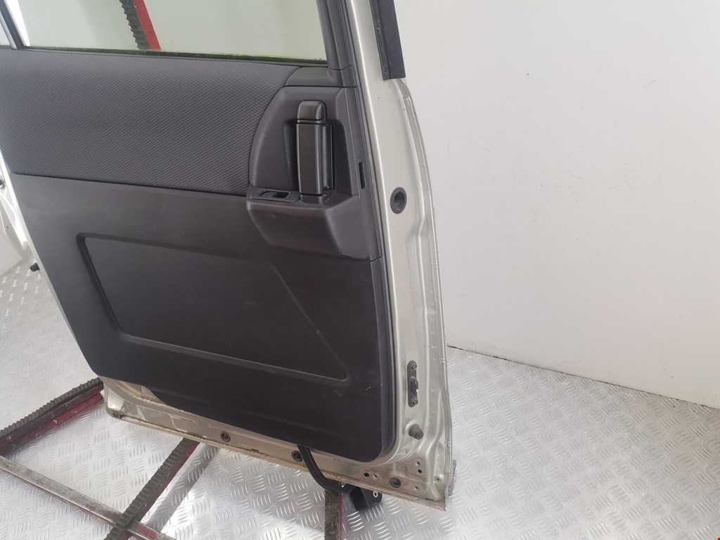 Дверь сдвижная левая Mazda 5 CR купить в Беларуси