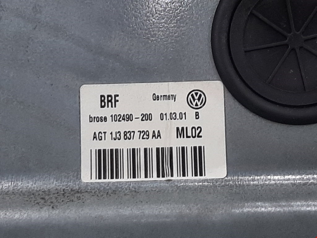 Стеклоподъемник электрический двери передней левой Volkswagen Golf 4 купить в России