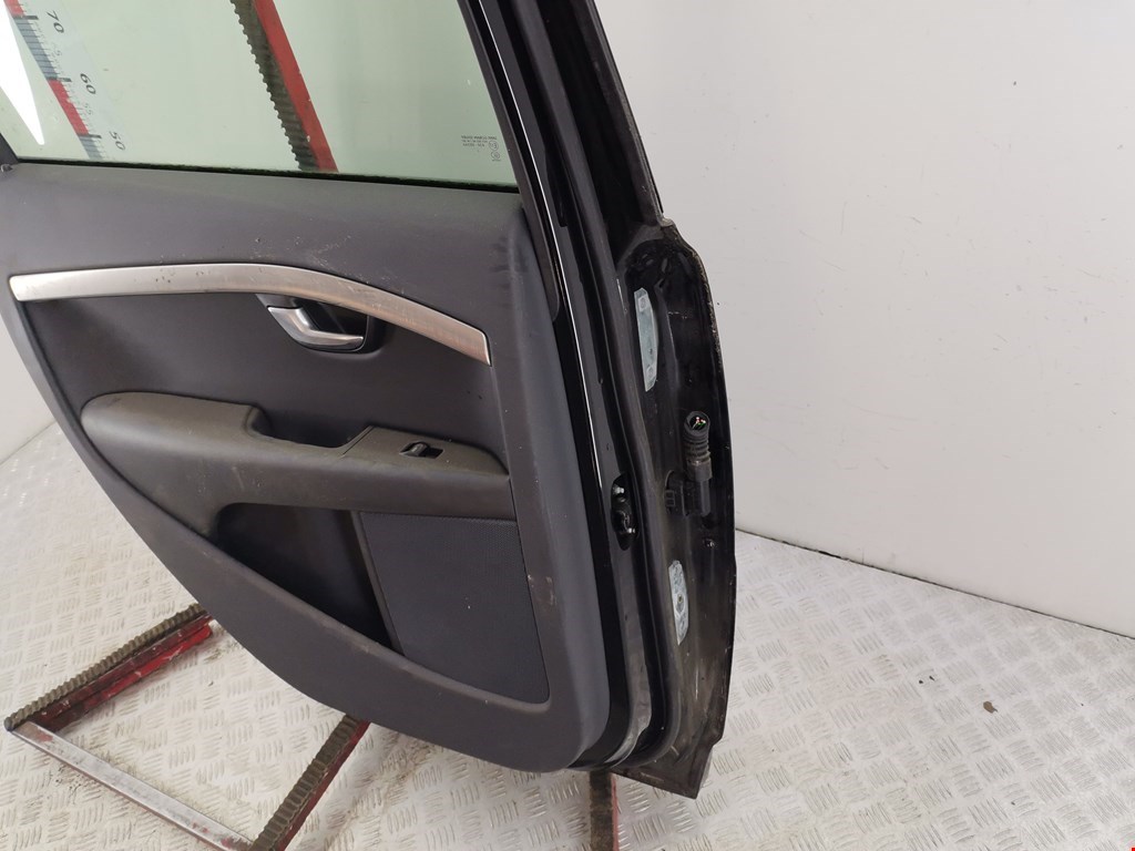 Дверь задняя левая Volvo V70 3 купить в Беларуси